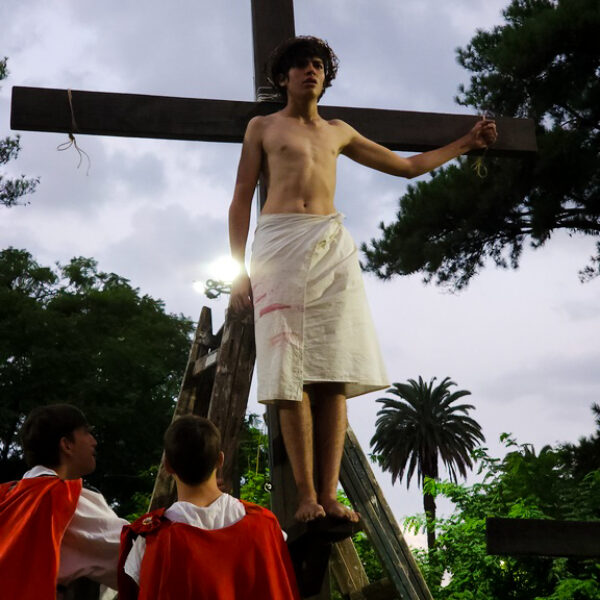 2023 04 Viacrucis (81)