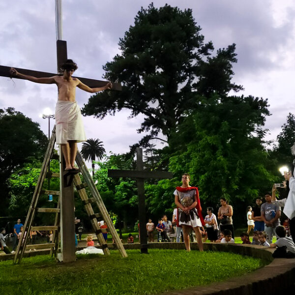 2023 04 Viacrucis (92)