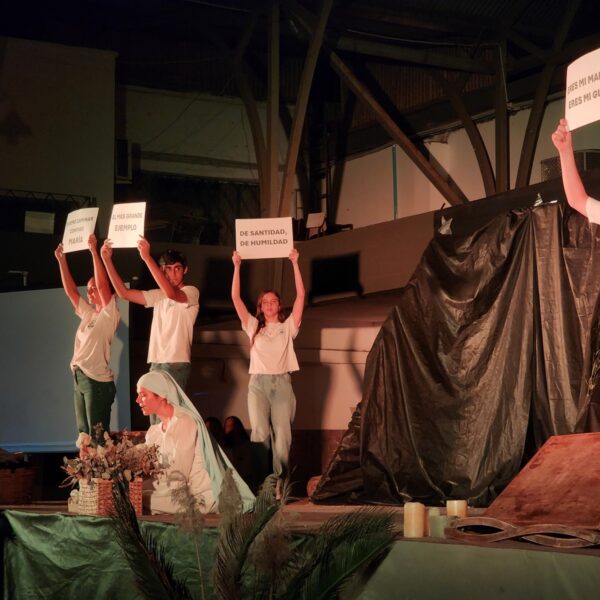 2023-12-navidad-obra-de-teatro (7)