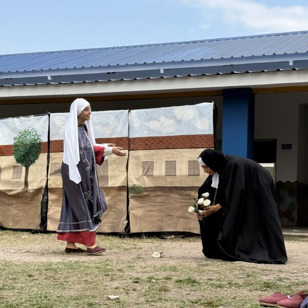 2025-09-obra-mama-antula (83)