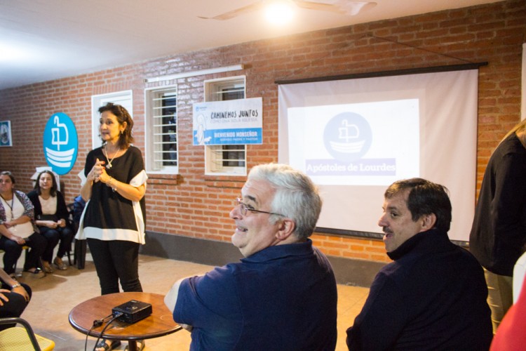 Foto de Visita Obispo