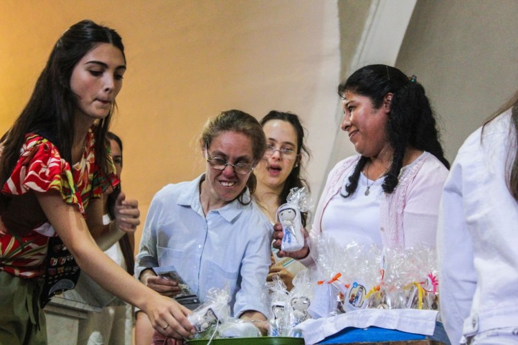 Foto de Consagración a la Virgen