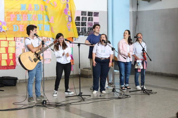 Foto de Consagración a la Virgen