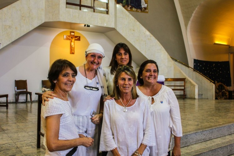 Foto de Consagración a la Virgen