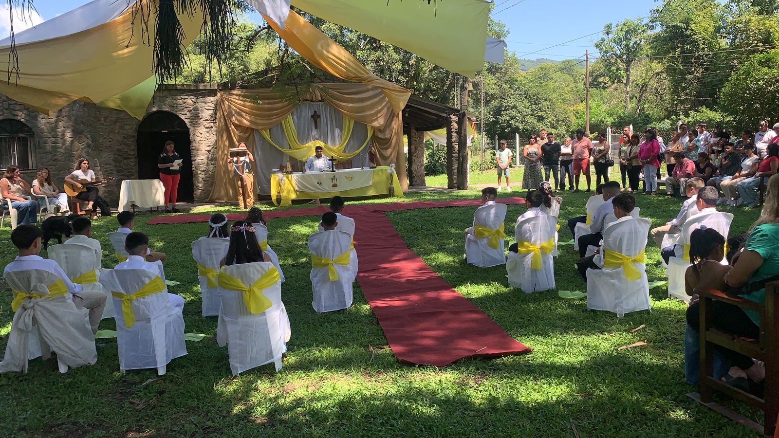 Foto de Comuniones en Horcomolle