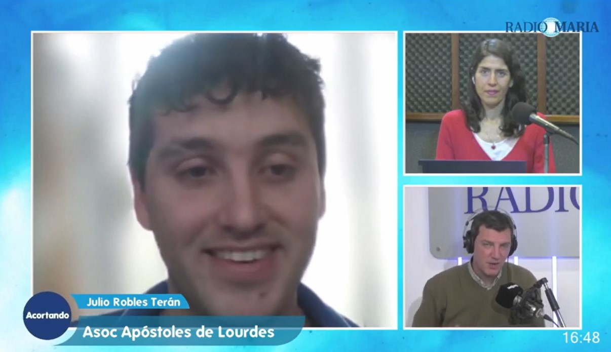 ¡Emocionados es poco!¡Apóstoles en Radio María!